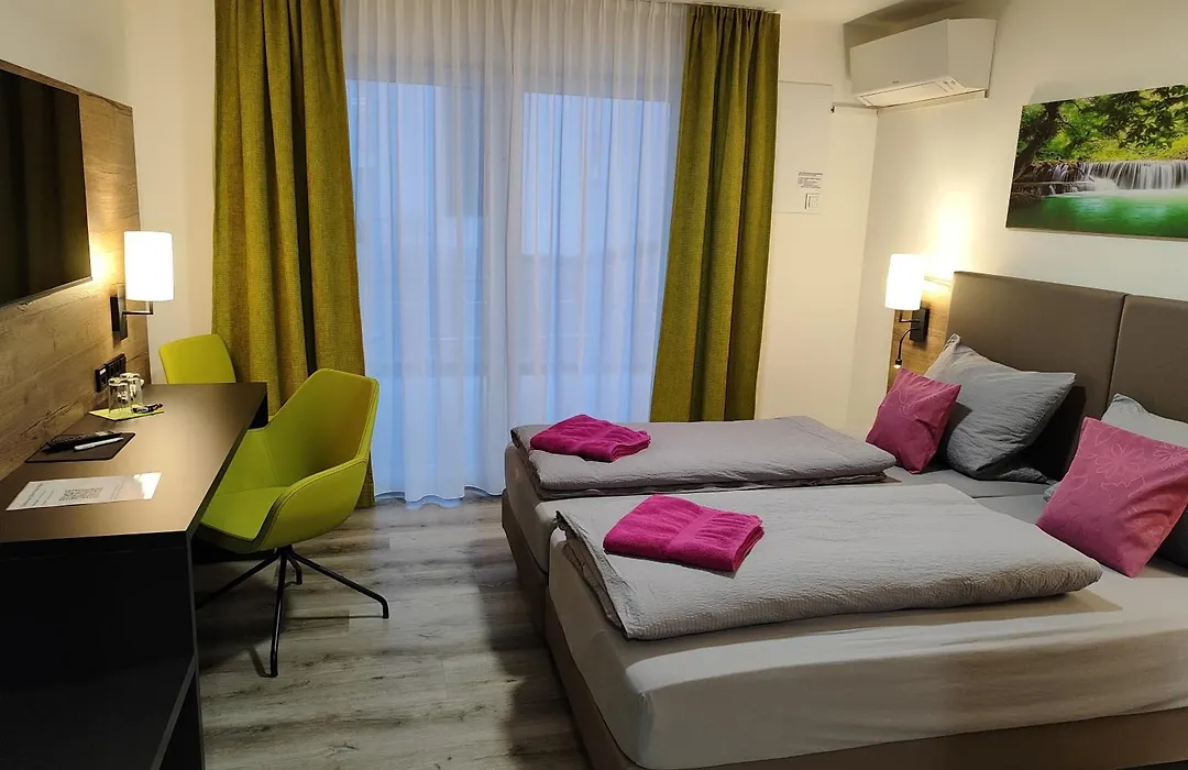 Hotel Gästehaus Stock Zimmer Wasserfall-1
