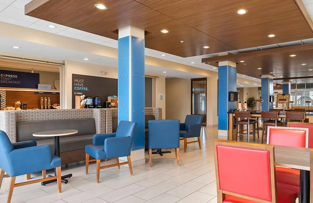 Holiday Inn Express & Suites Macon North By Ihg-1