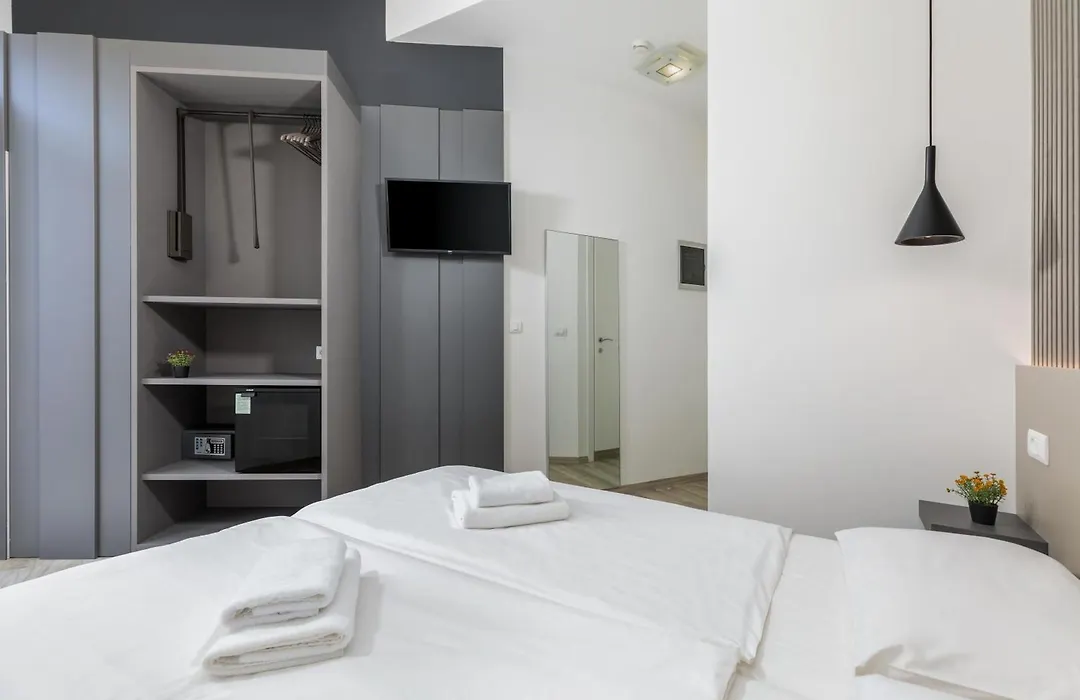 Boutique Suites Joyce-1
