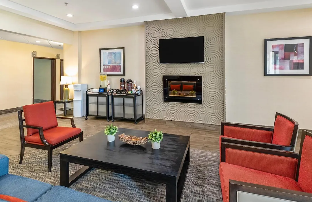 Comfort Inn-1