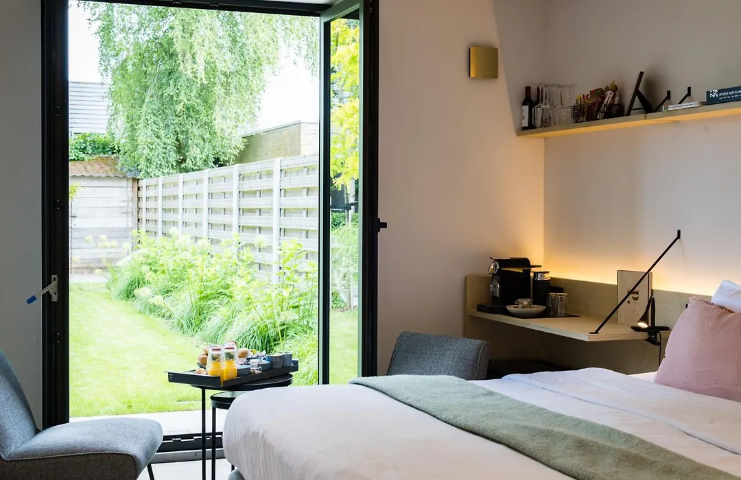 Poutrelle Guestrooms-1