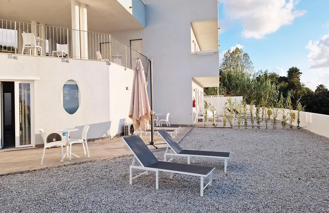 Perla Blu Tropea-1
