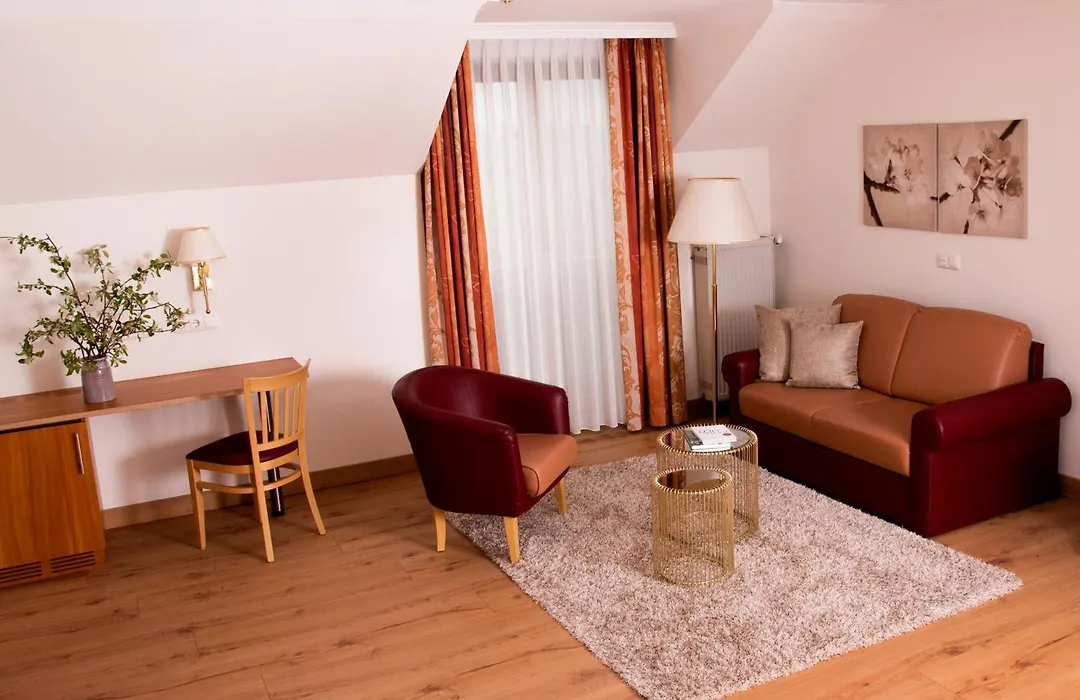 Anetseder Landhotel, Lofts & Golf-1
