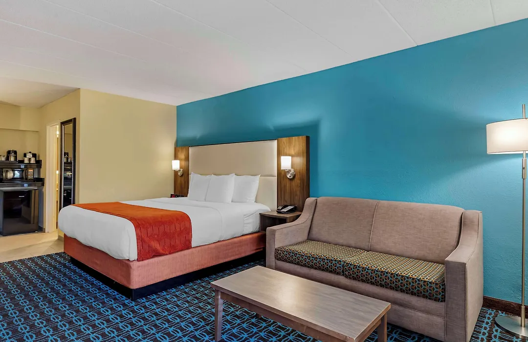 Best Western Plus North Shore Hotel-1