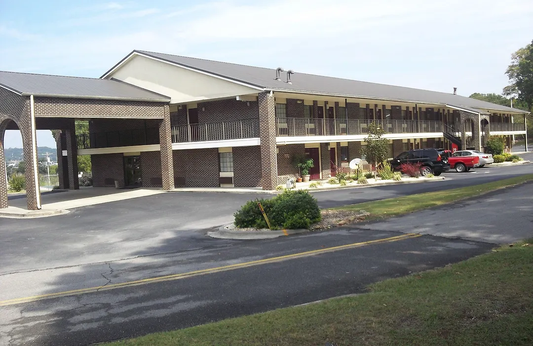 Lakeside Inn Guntersville-1