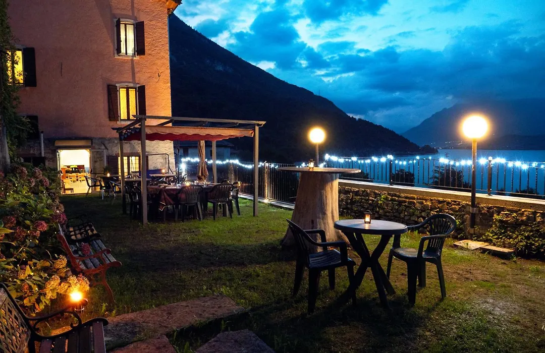B&B Villa al Lago-1