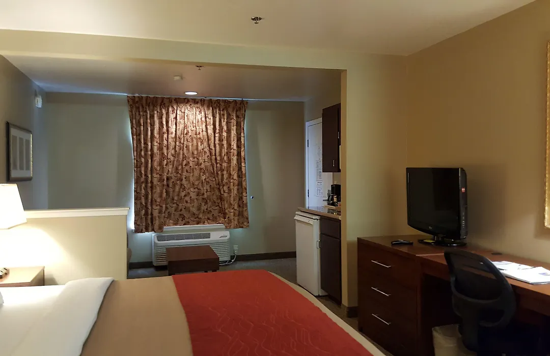 Comfort Inn & Suites Sequoia Kings Canyon-1