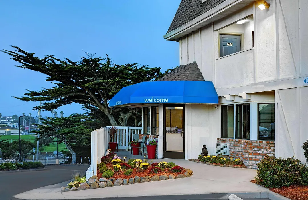 Motel 6-Marina, Ca - Monterey-1