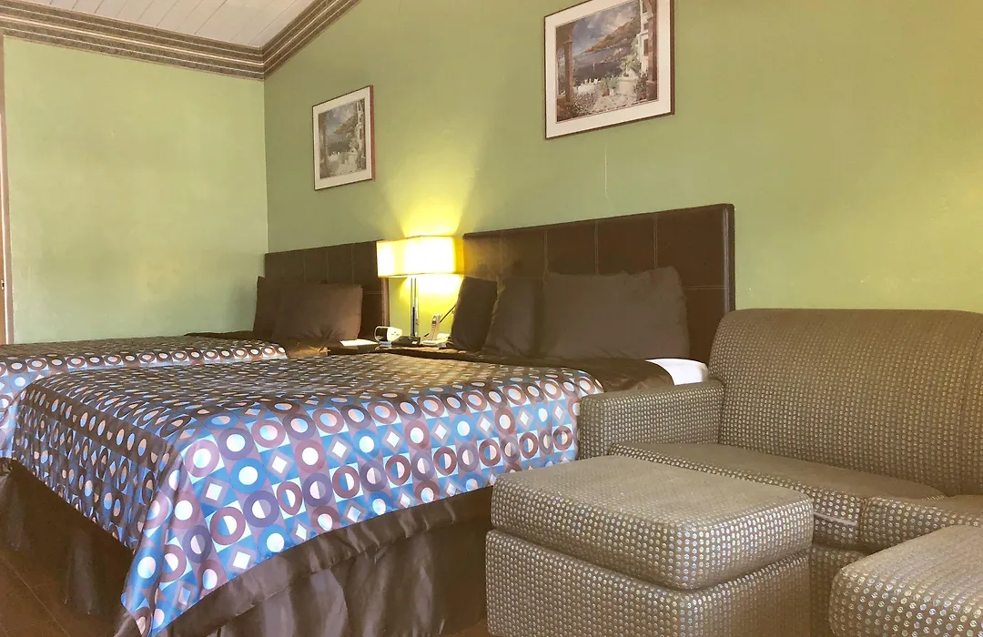 Stardust Inn I-805 Naval Base-1