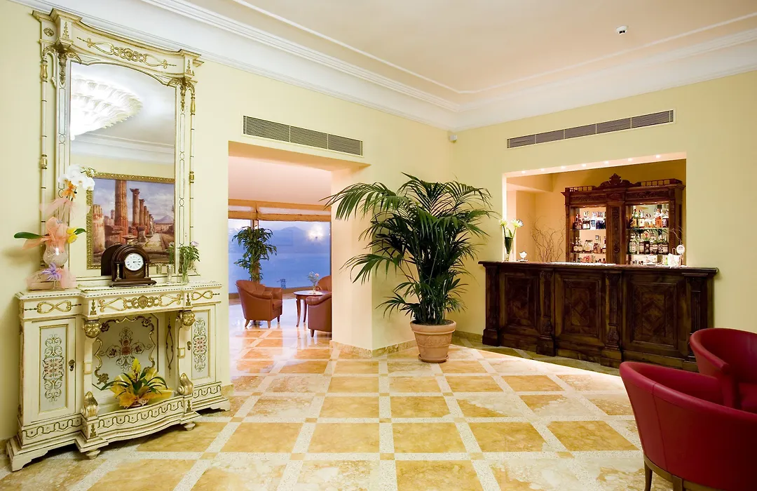 Due Golfi Grand Hotel-1