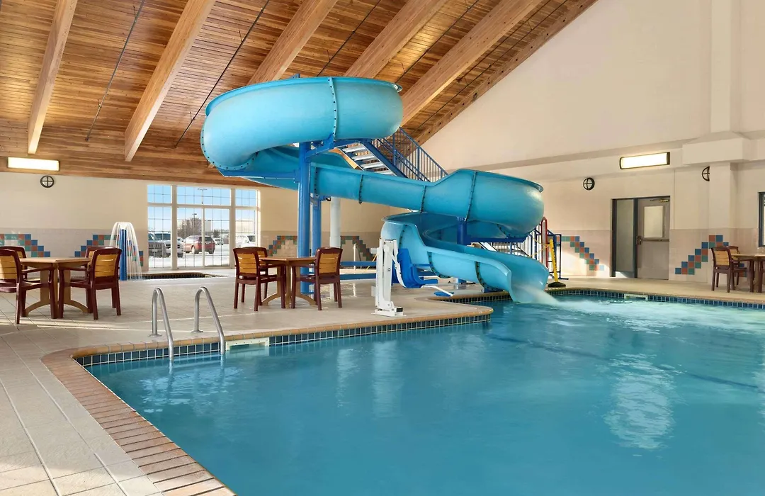 Country Inn & Suites By Radisson, Duluth North, Mn-1