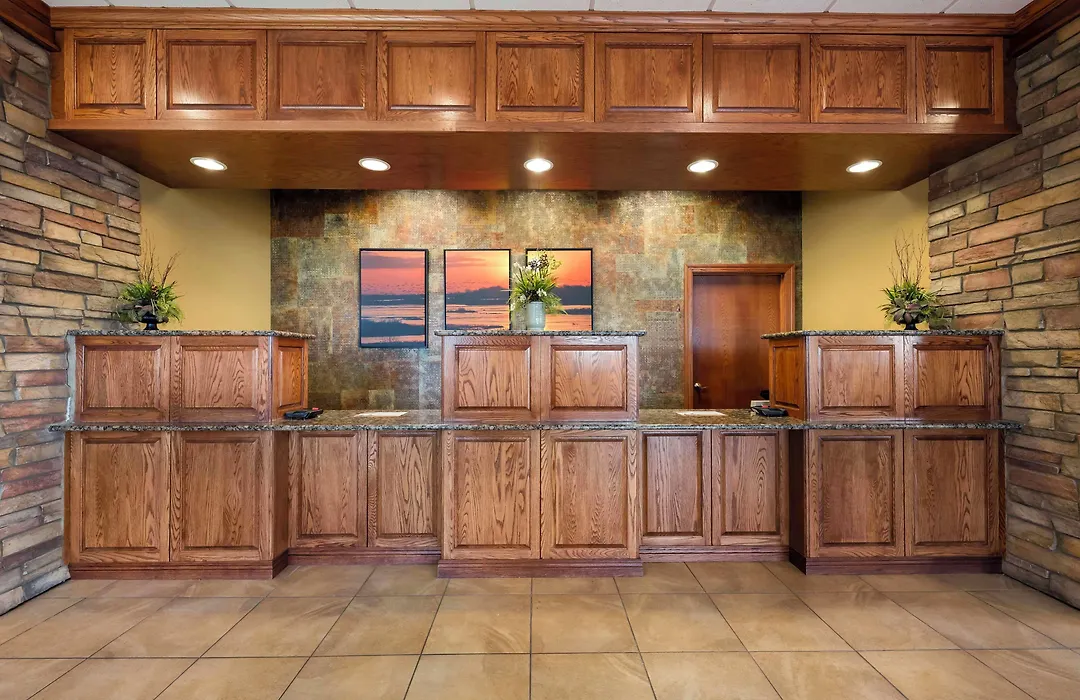 Best Western Plus Mid Nebraska Inn & Suites-1