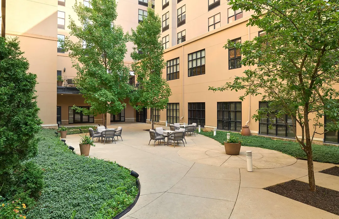 Hilton Garden Inn Bloomington-1