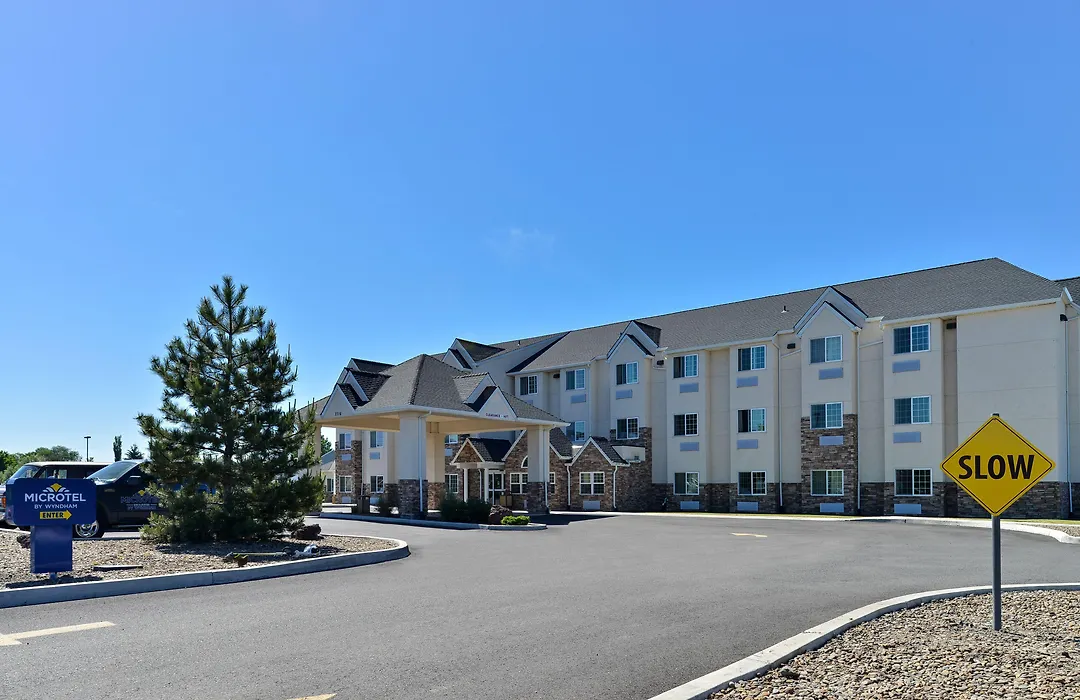 Microtel Inn & Suites By Wyndham Klamath Falls-1