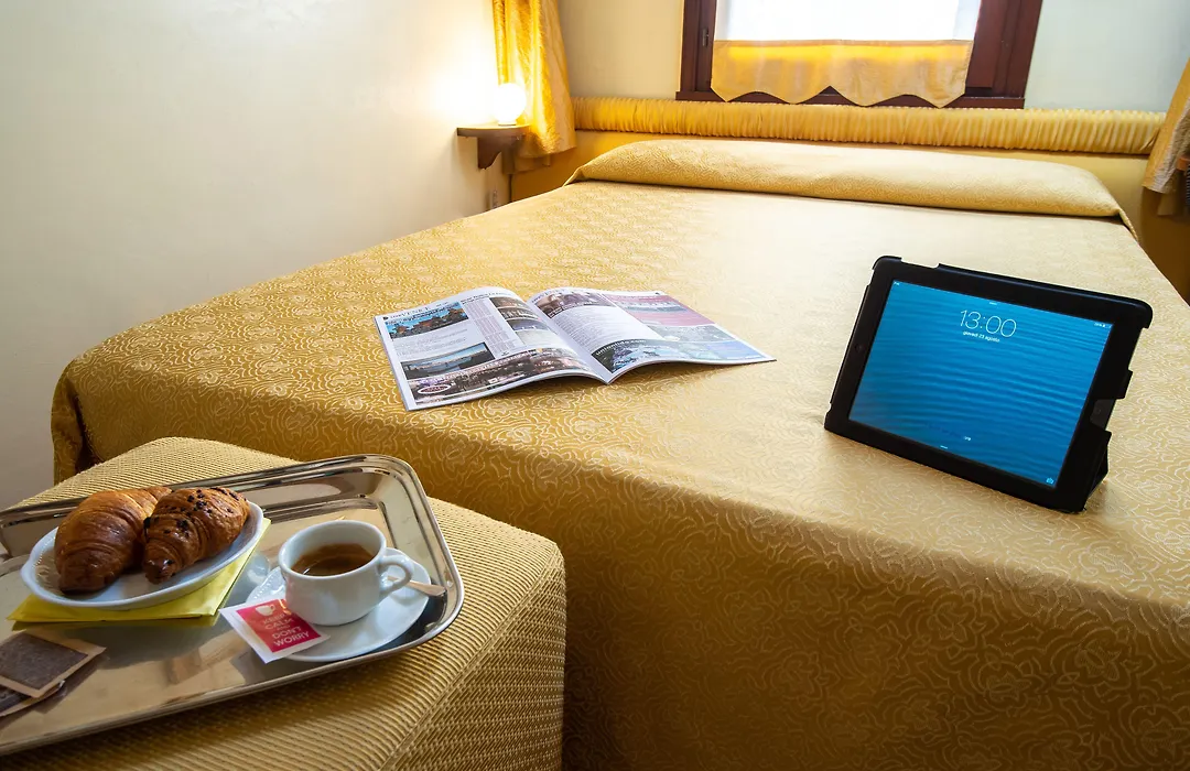 Hotel Mercurio-1