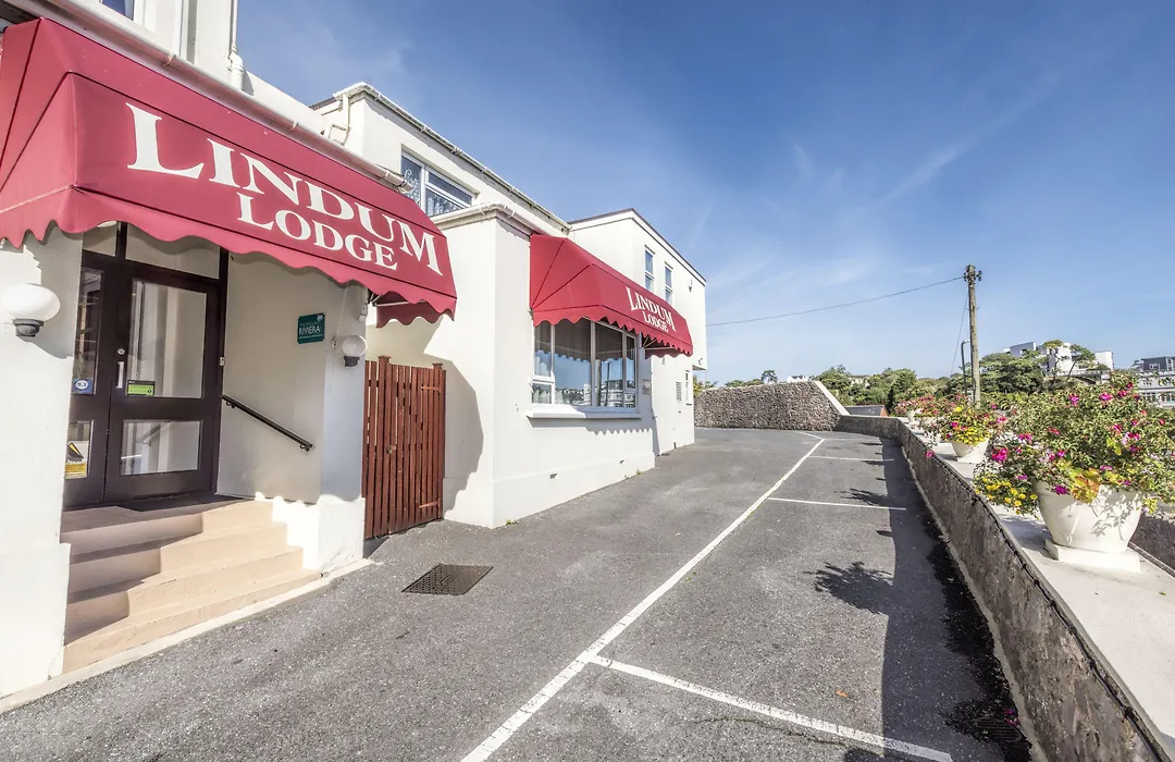 Lindum Lodge-1