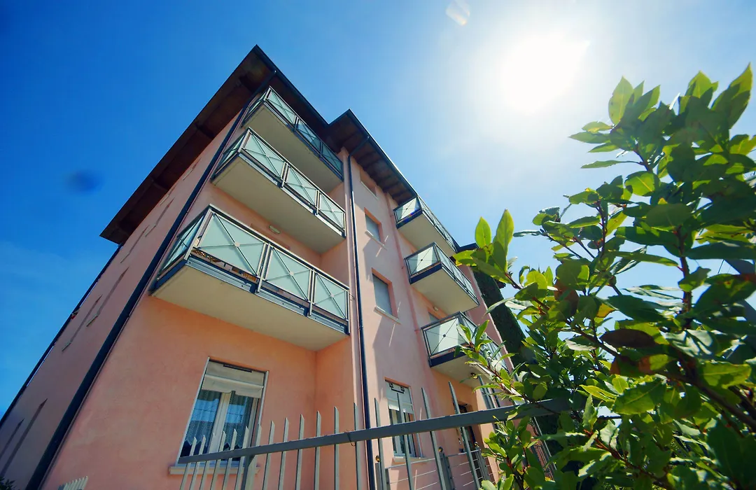 Hotel Clarin 14 By Dori-1