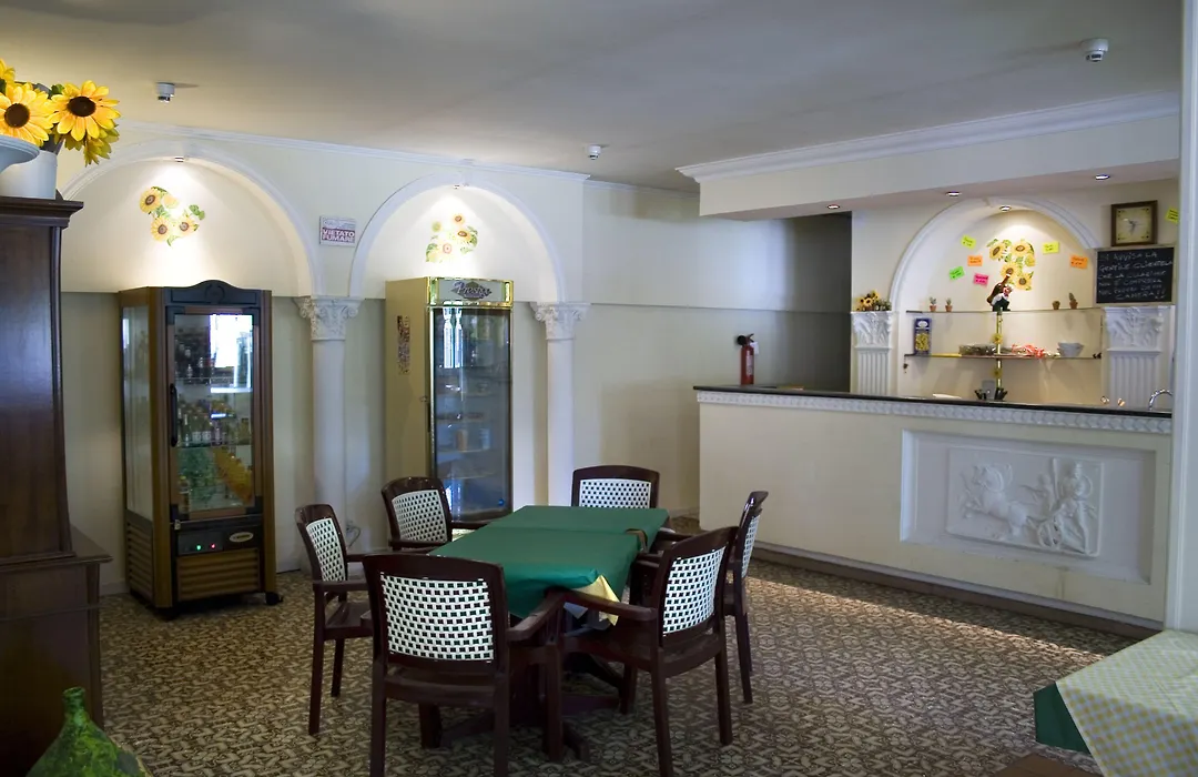 Hotel Salaria-1