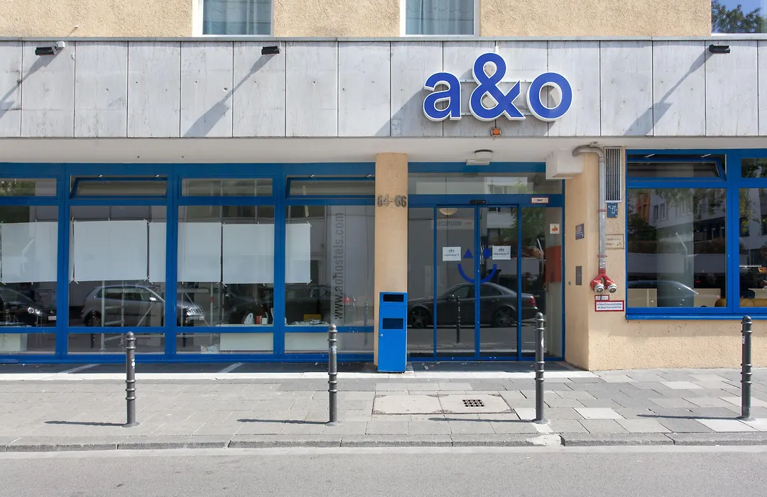 A&O Koeln Neumarkt-1