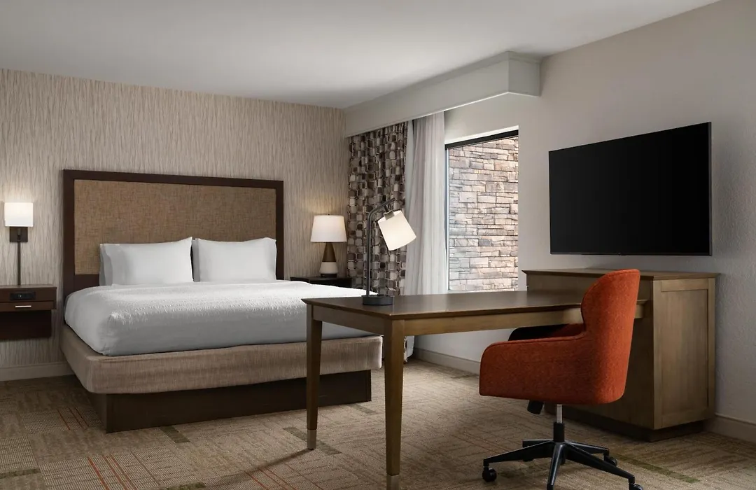 Hampton Inn & Suites Whitefish-1
