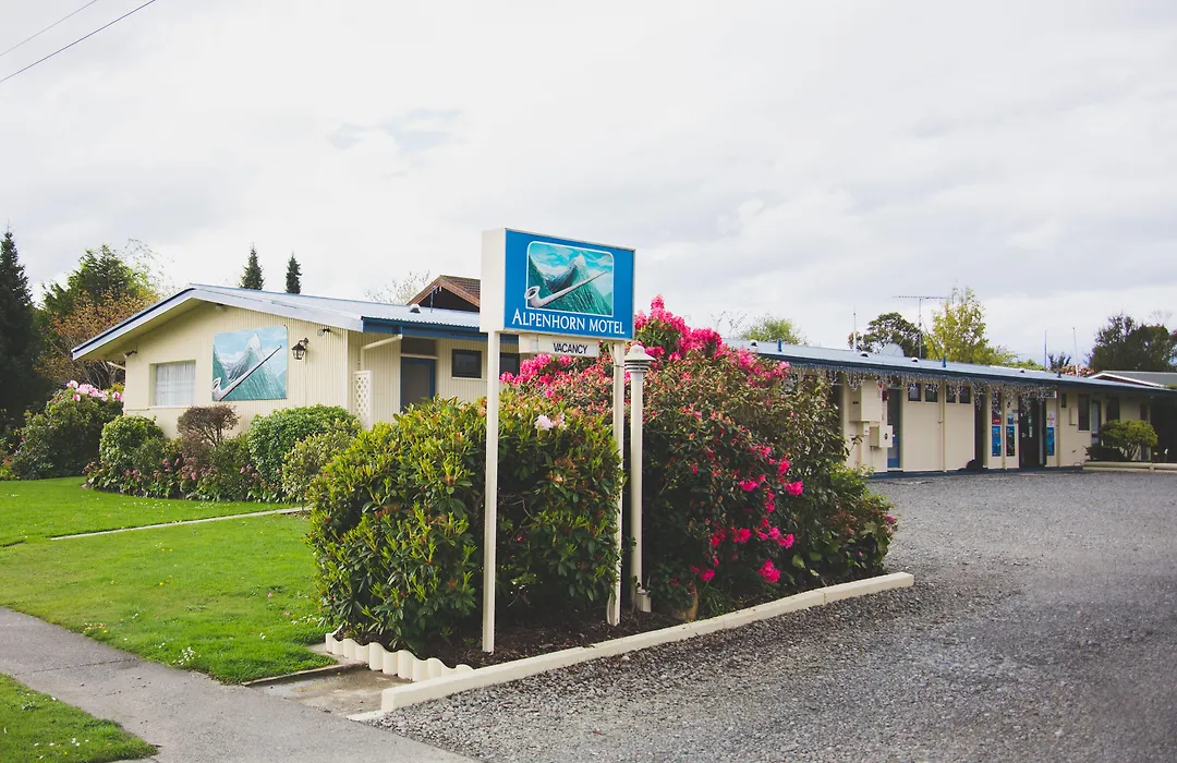 Alpenhorn Motel-1