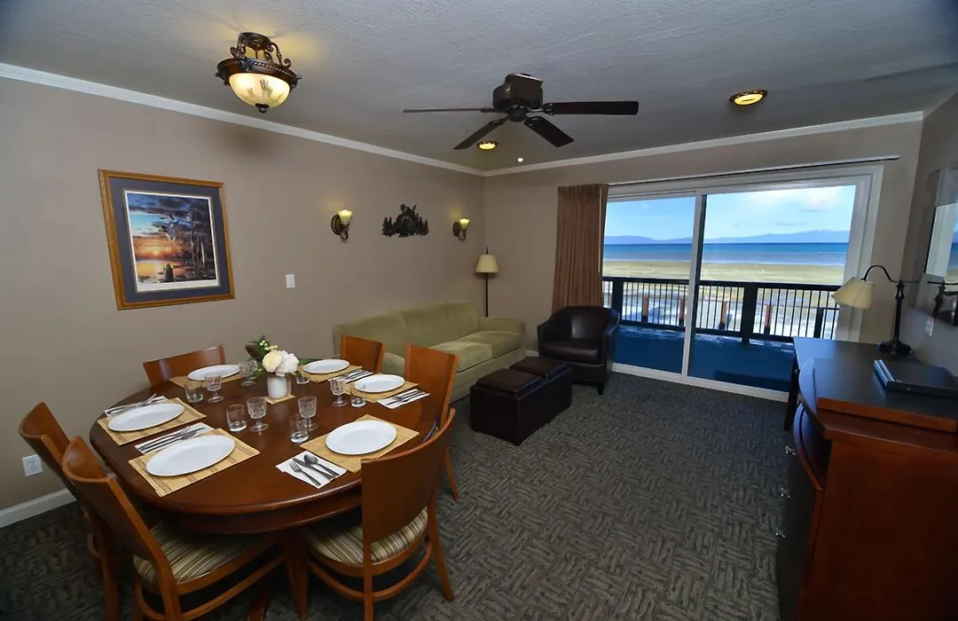 Beachcomber Inn-1
