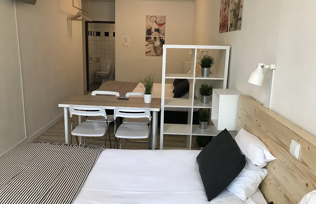 Hotel Beez-1