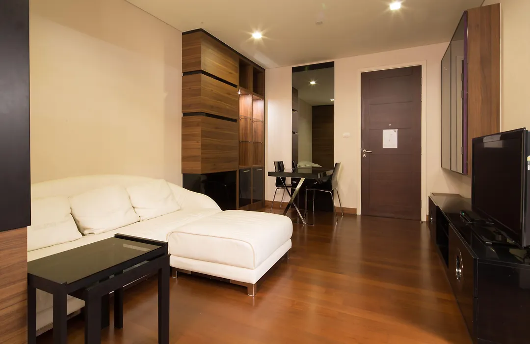 Ivy Thonglor 55-1