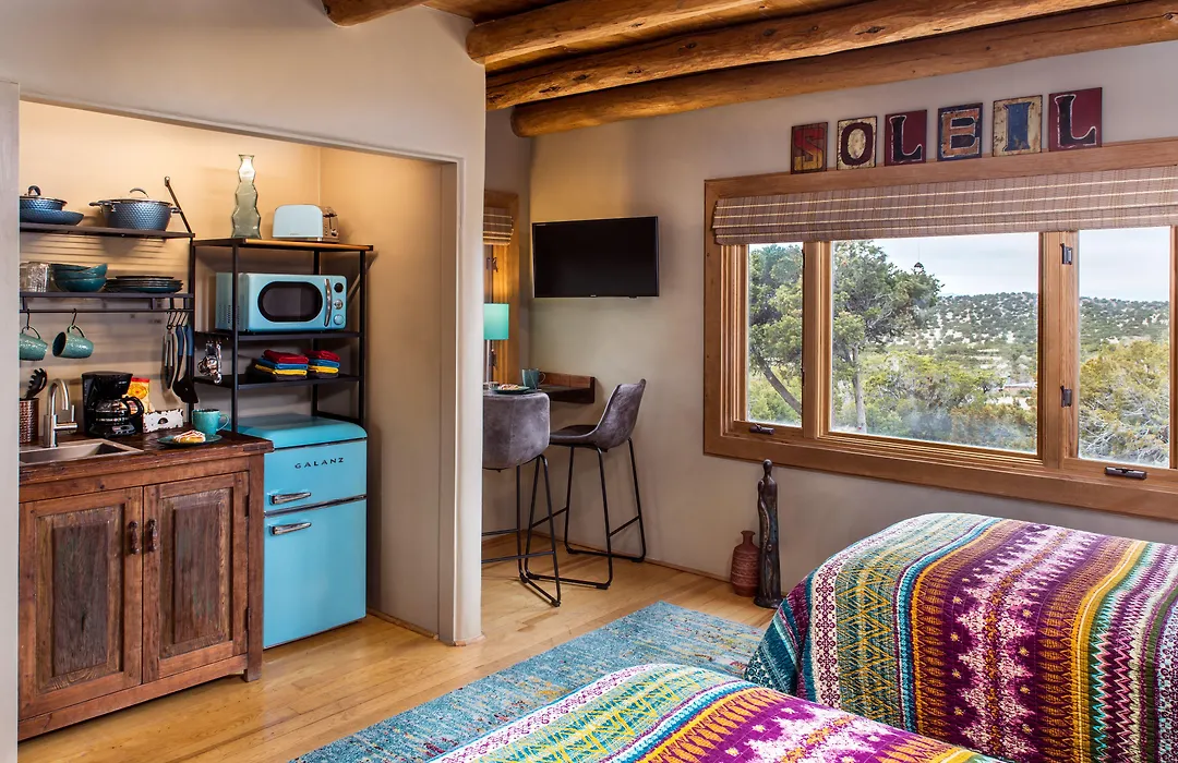 Bobcat Inn-1