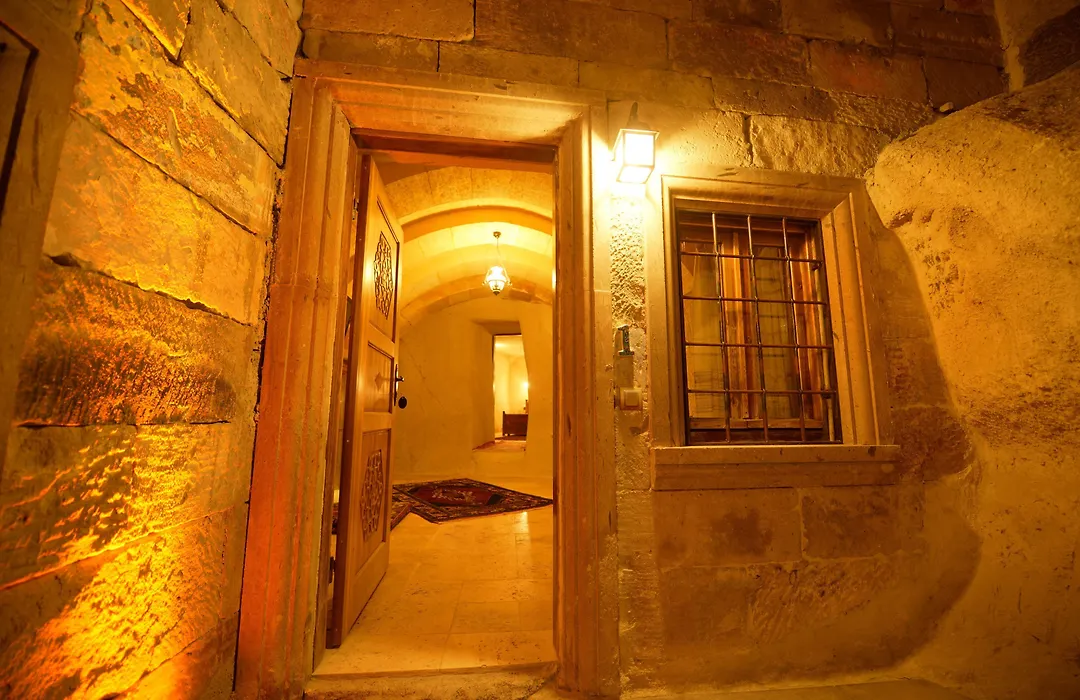Vineyard Cave Hotel-1