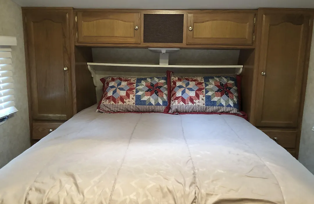 Crater Lake Gateway-Rocky Point Resort-1