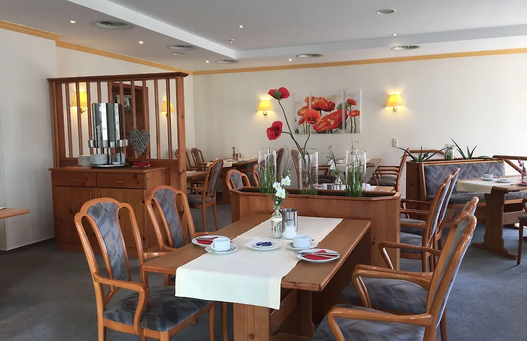 Weinhotel Roemerbad-1