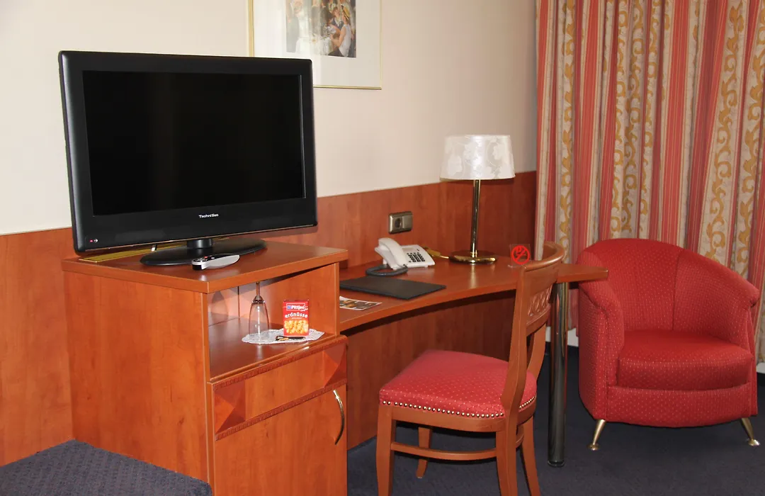 Hotel Rheinischer Hof-1