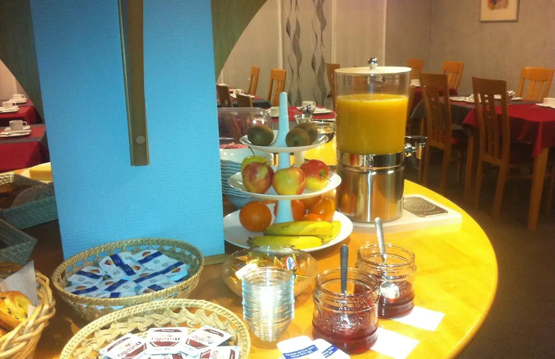 Amadeus Hotel-1