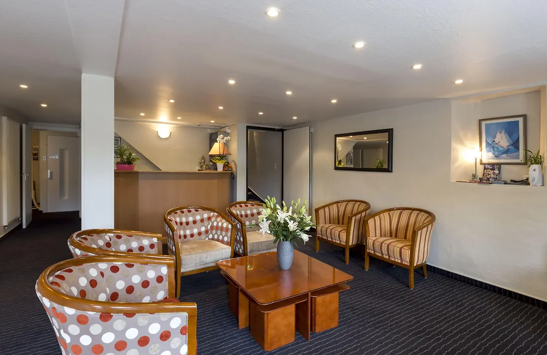 Hotel Montfort-1