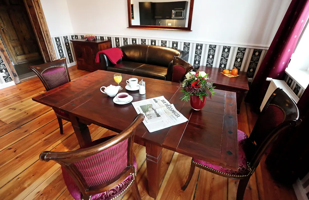 Garden Living - Boutique Hotel-1