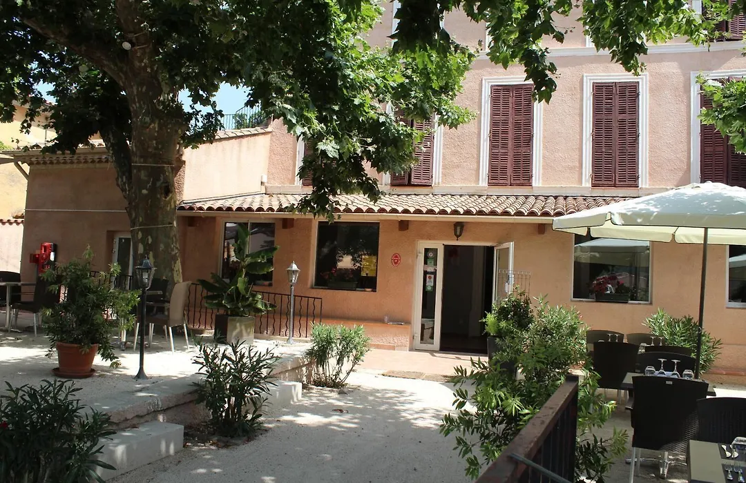 Le Clos Des Acacias-1