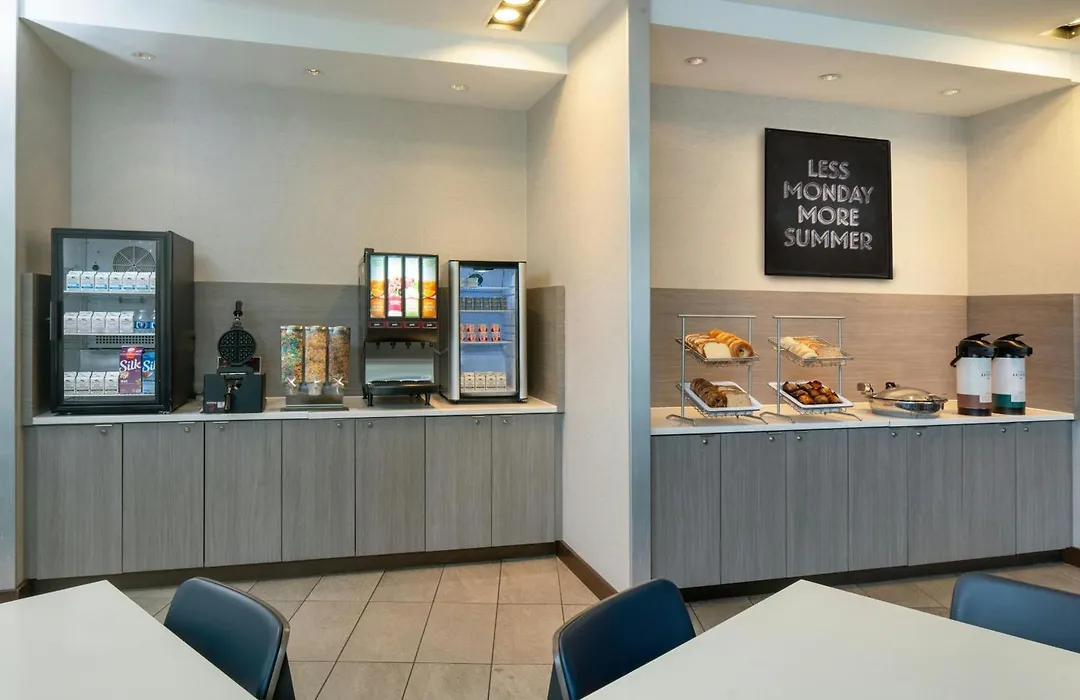 Fairfield Inn & Suites By Marriott Savannah Midtown-1
