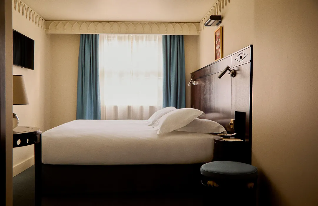Grand Hotel Bellevue London-1