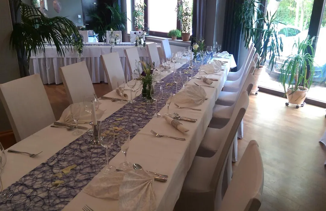 Hotel Rüstersieler Hof-1