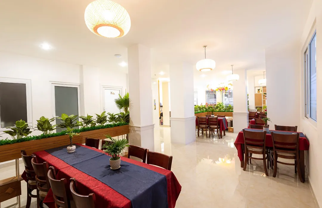 Yen Nam Hotel Hoang Van Thu-1