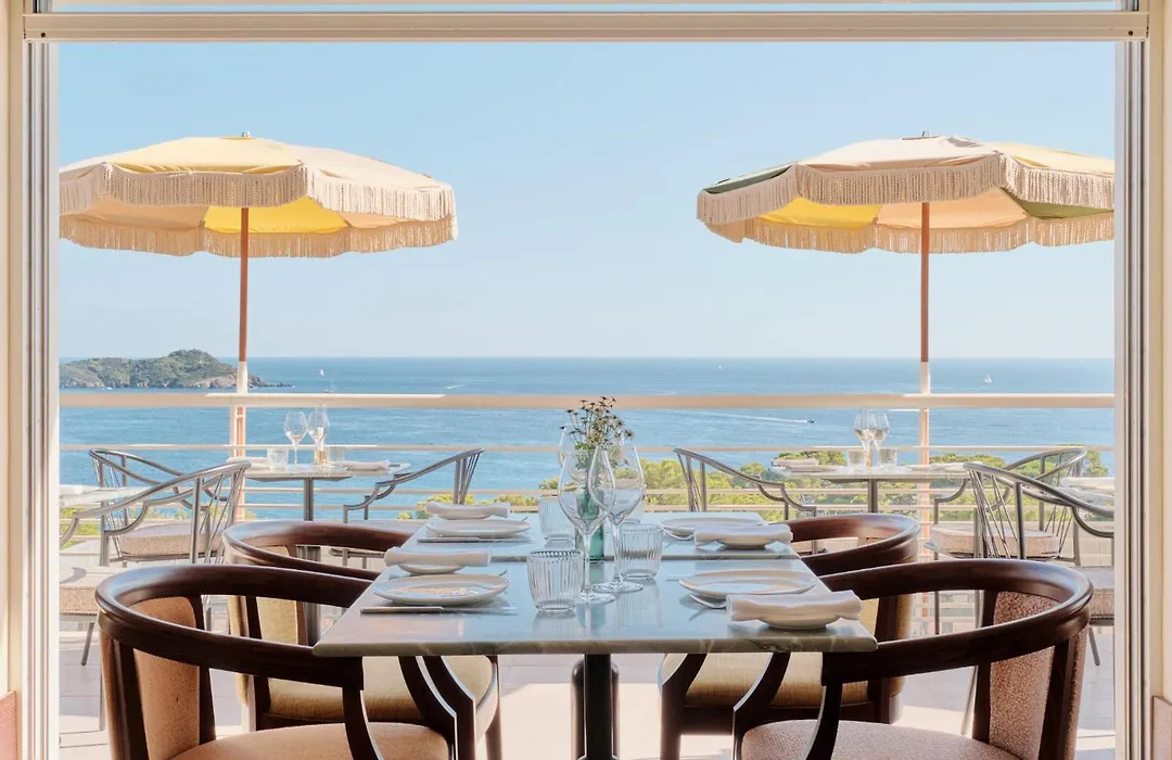 Hotel Le Provencal - Renove En 2025 - Bord De Mer-1