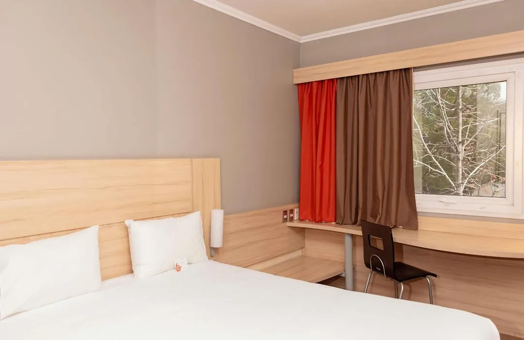 ibis Santiago Las Condes Manquehue-1