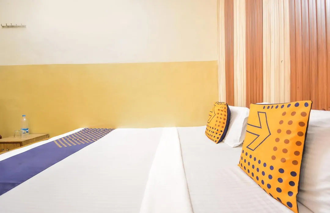 Spot On 36686 Hotel Om Shanti Palace-1