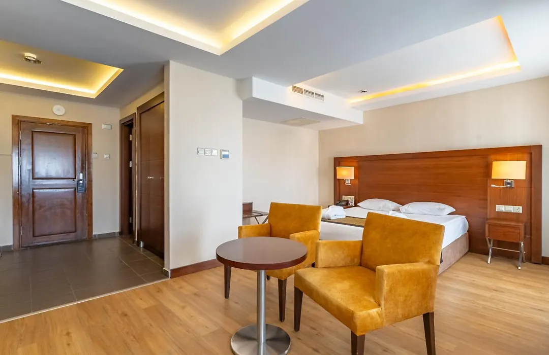 Salamis Bay Conti Resort Hotel & Casino-1
