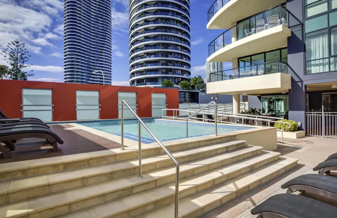 Mantra Broadbeach On The Park-1