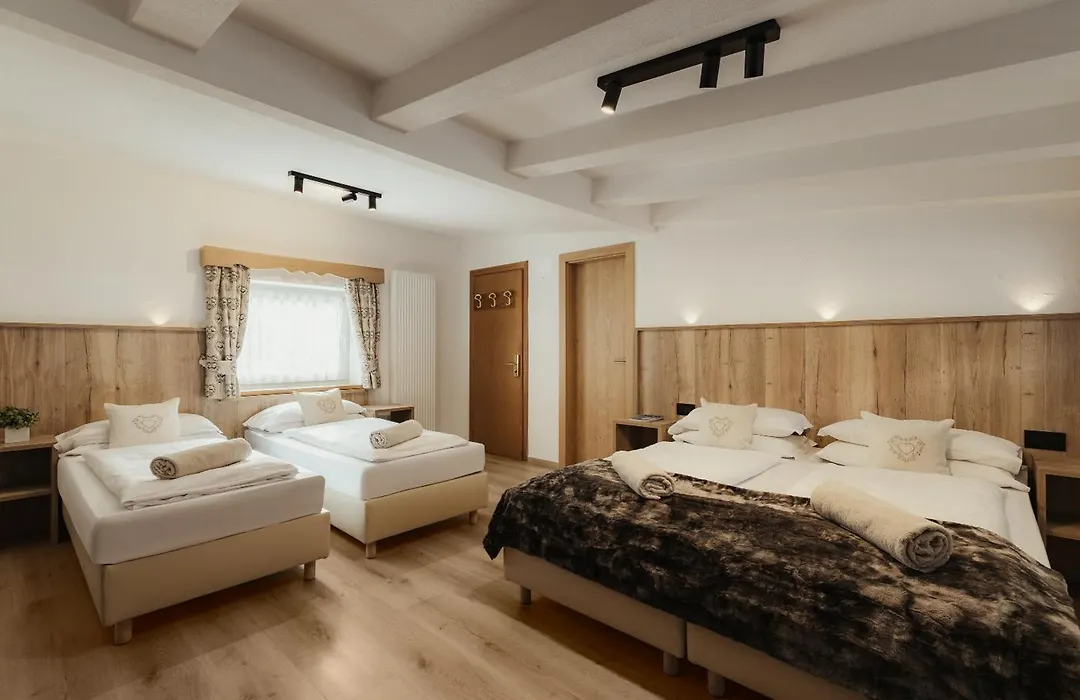 Hotel Monte Cherz-1