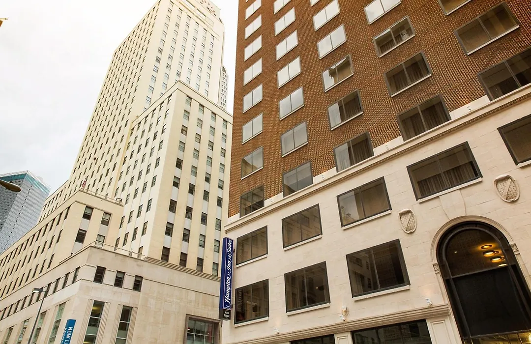Hampton Inn & Suites Dallas Downtown-1