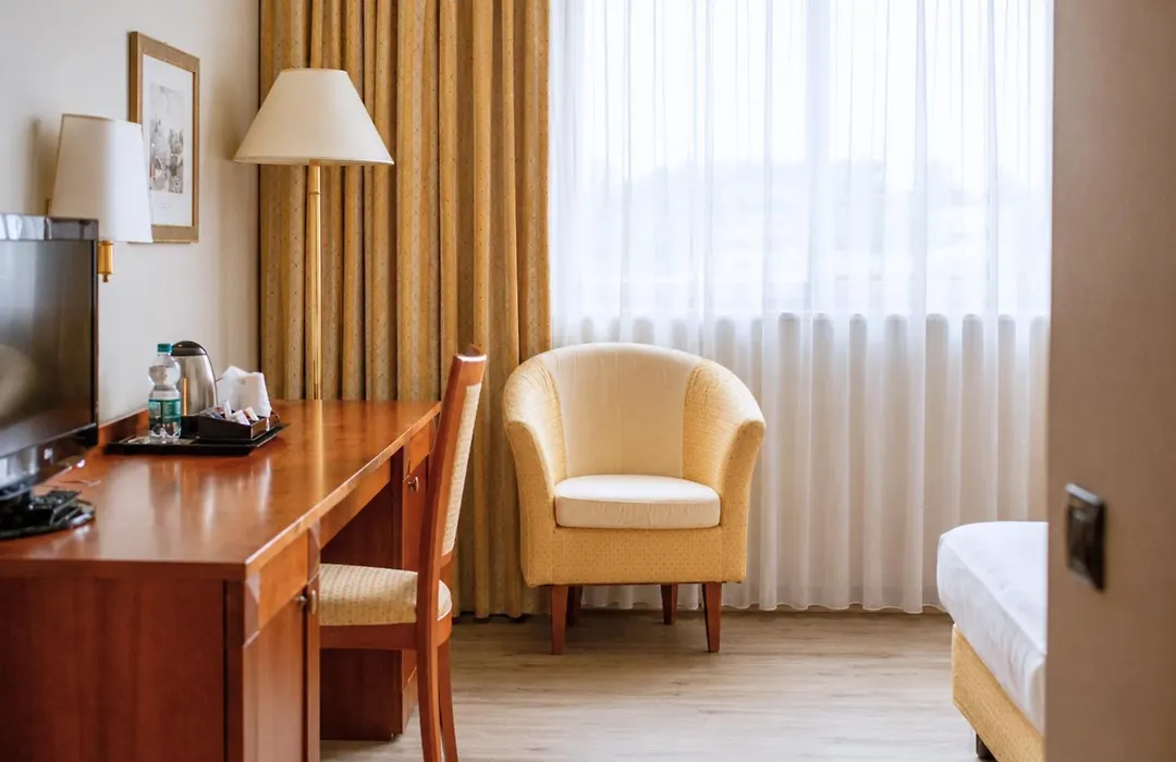 Phi Hotel Cavalieri-1