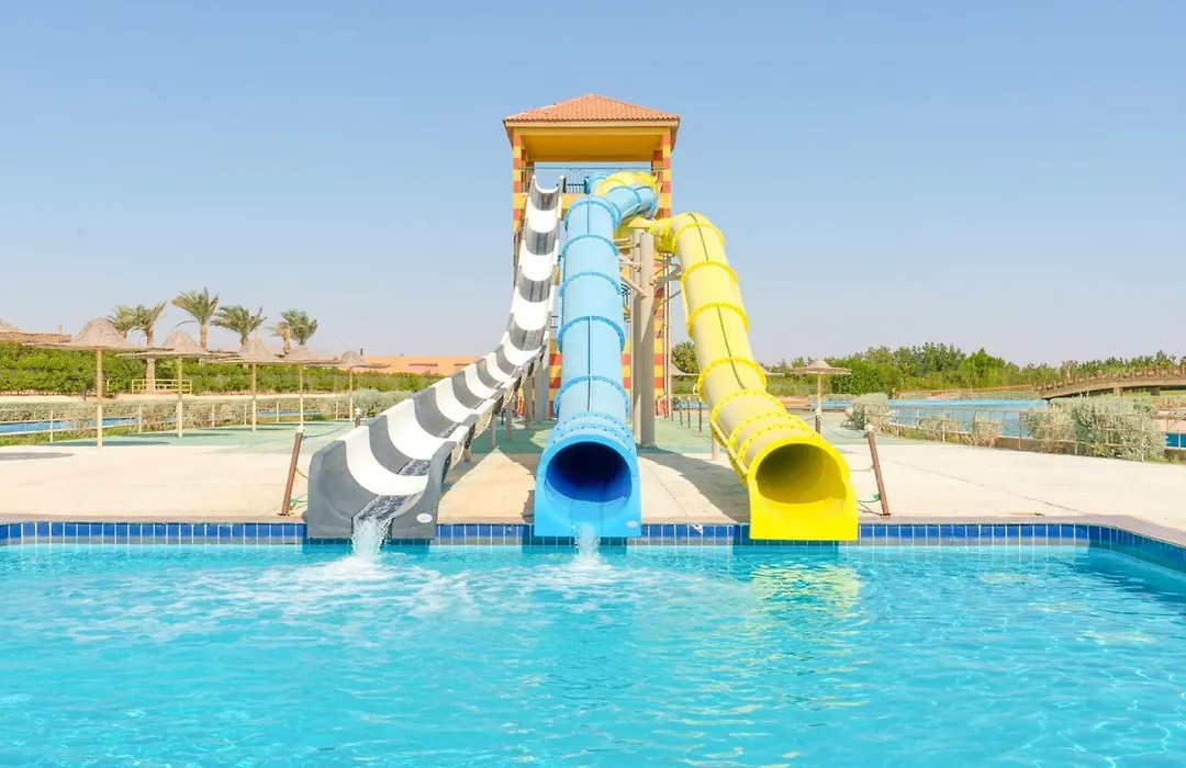 Parrotel Lagoon Waterpark Resort-1
